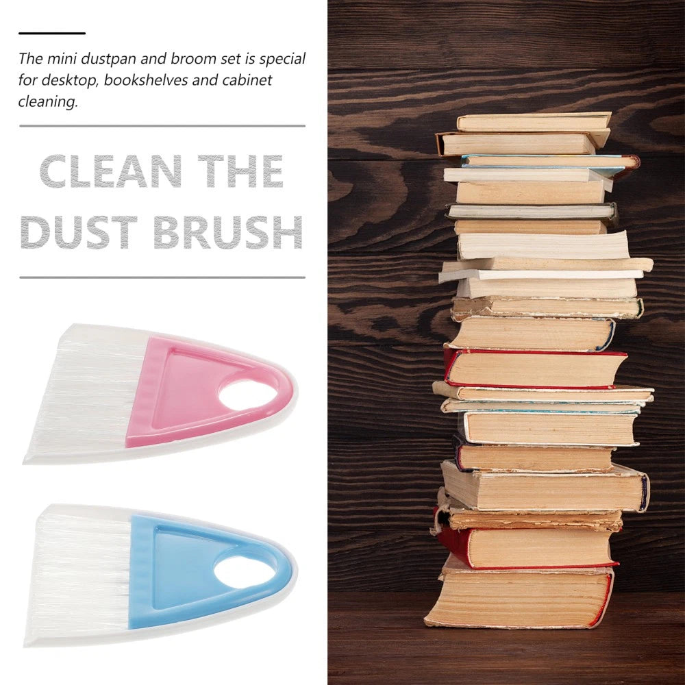 2 Sets Cleaning and Sweeping Desktop Mini Broom Dad Bridegroom Dustpan