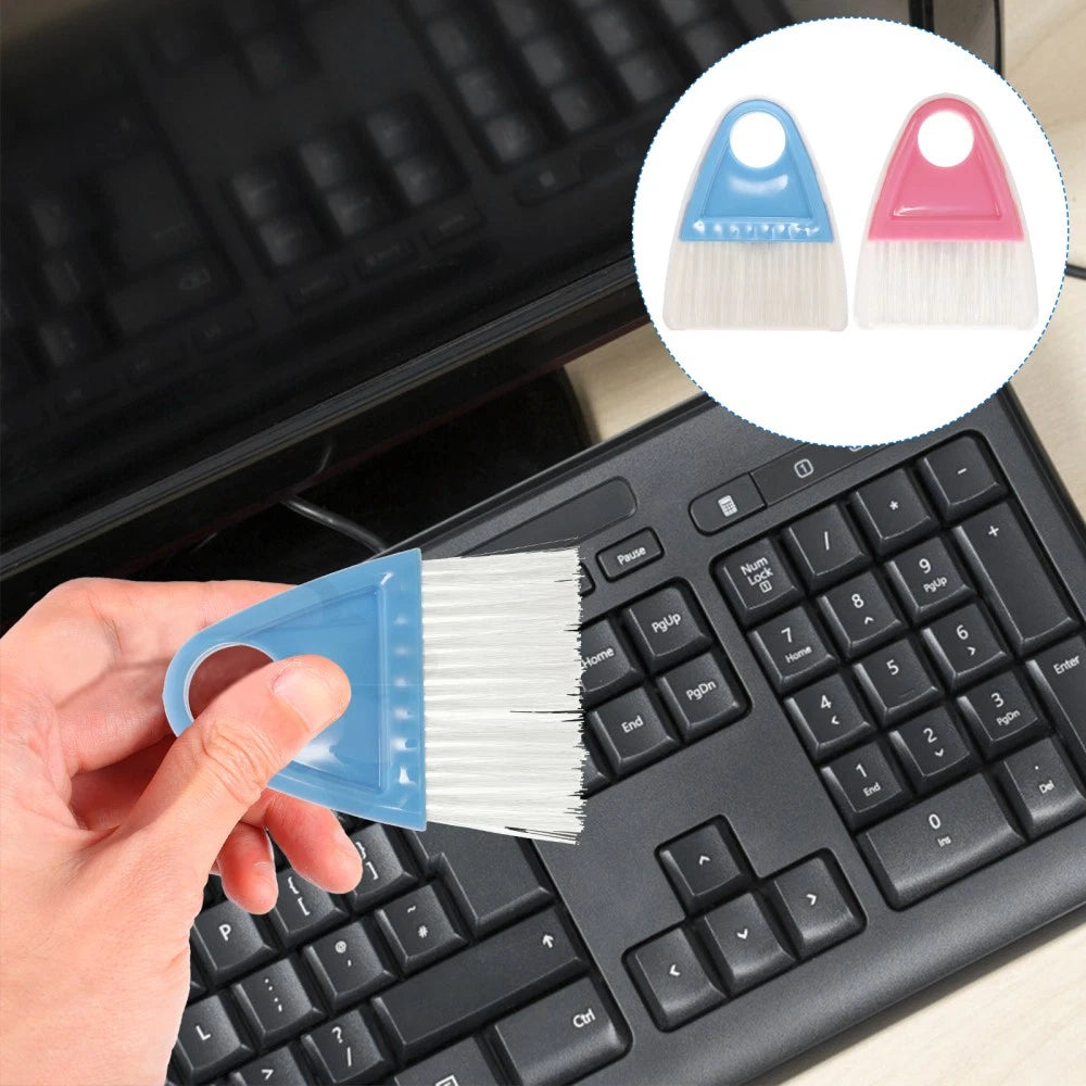 2 Sets Cleaning and Sweeping Desktop Mini Broom Dad Bridegroom Dustpan