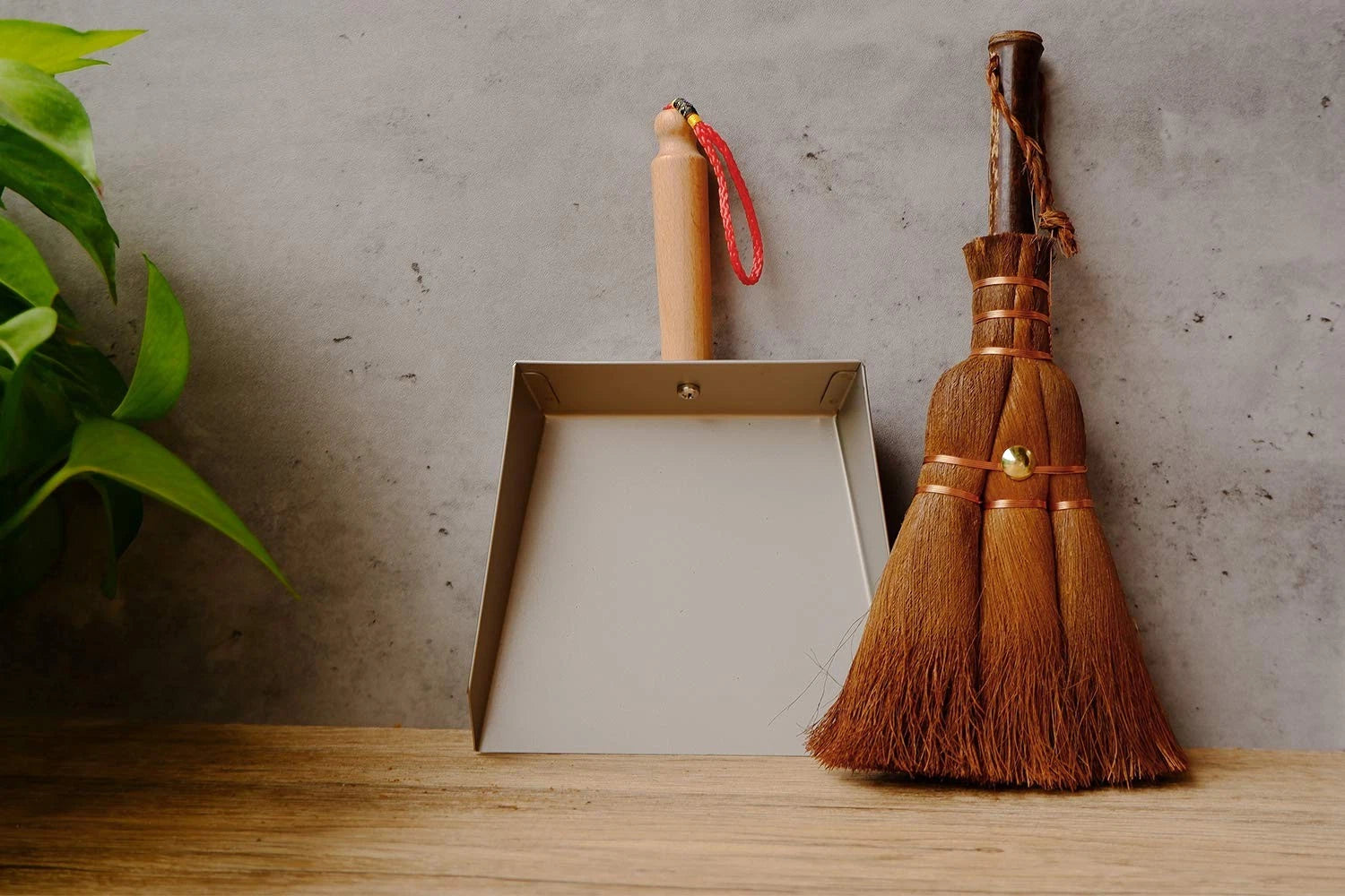 Mini Metal Dustpan and Brush Set Natural Bristle Hand Broom for Fireplace