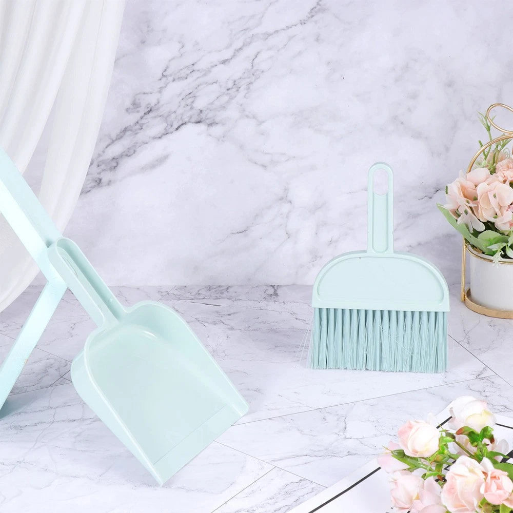 2 Sets Reptile Mini Broom Dustpan Set Pet Cleaning Tool Supplies (Blue)
