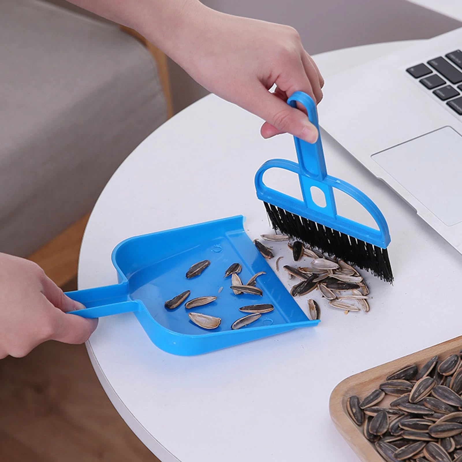 (Blue)Small Hand Broom Dustpan Set Multifunctional Portable Table Top Brush