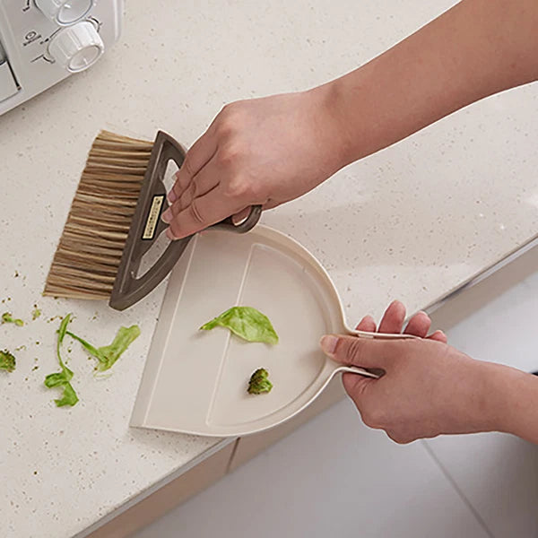 Elegant Mini Desktop CleaningE Brush Small Broom Dustpan Sweep Set Cleaning Tool
