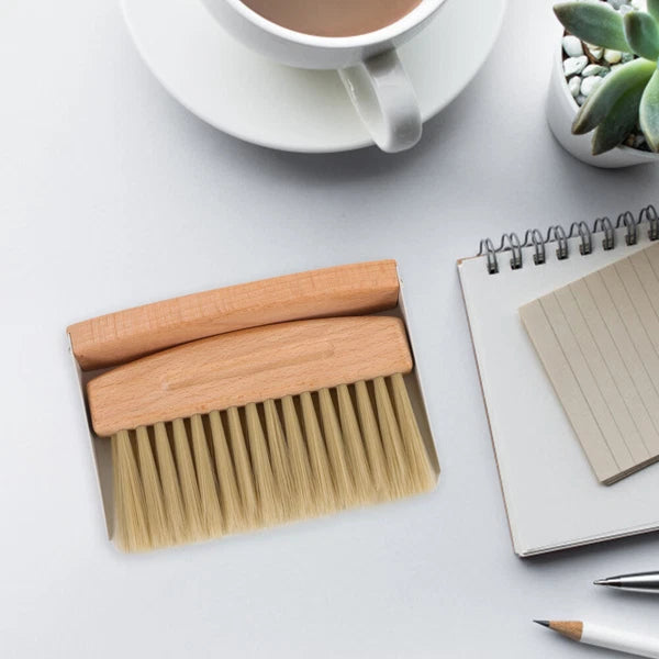 1 Set of Desktop Cleaning Broom Mini Dustpan Small Table Broom and Dust Pan US