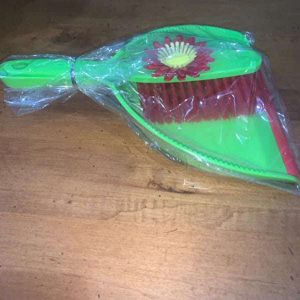Flower Floral Power Lime Green Dust Pan and Brush Handy Set