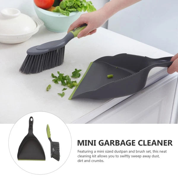 1 Set of Mini Desktop Cleaning Broom and Dustpan Household Keyboard Brush