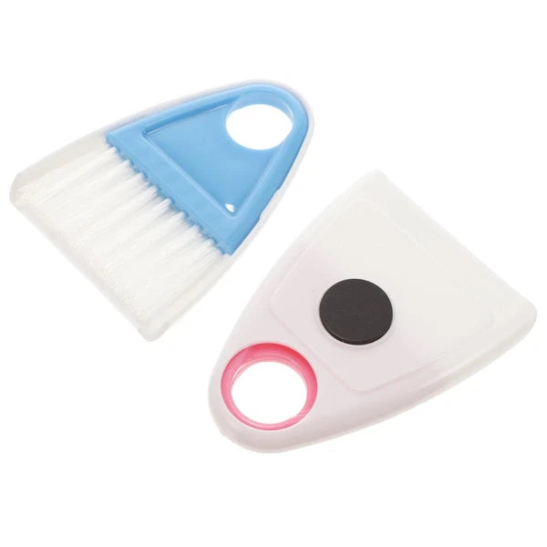 2 Sets Cleaning and Sweeping Desktop Mini Broom Dad Bridegroom Dustpan